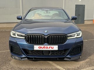2020 BMW 5 серии 520i VII (G30/G31/G38) Рестайлинг, синий, 4390000 рублей, вид 3