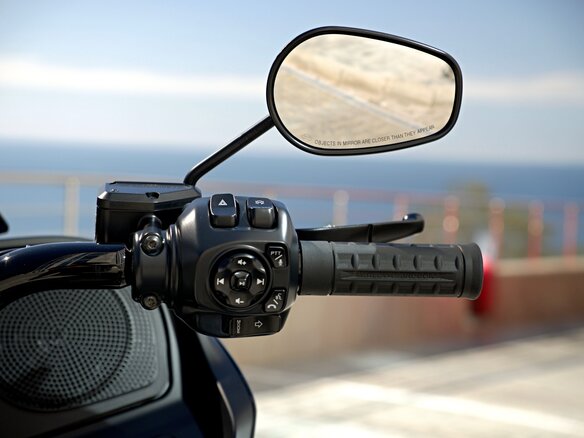 2026 Harley-Davidson Road Glide, чёрный, 3400000 рублей - вид 16