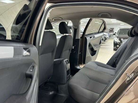 2012 Volkswagen Jetta VI, коричневый, 729000 рублей - вид 11