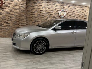 2012 Toyota Camry VII (XV50), серебристый, 1450000 рублей, вид 5