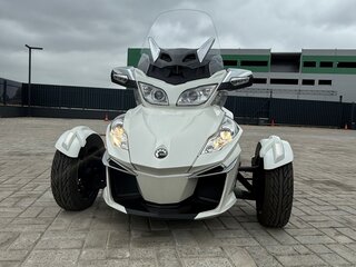 2016 BRP Can-Am Spyder, белый, 1750000 рублей, вид 4
