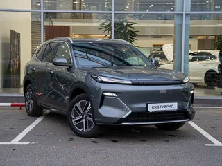 2026 Geely EX5 Гибрид EM-R, серый, 3974990 рублей, вид 1