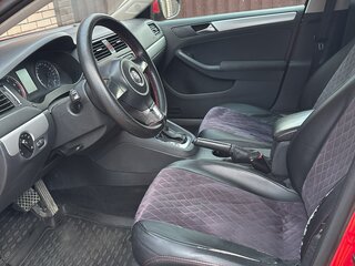 2012 Volkswagen Jetta VI, красный, 755000 рублей, вид 4