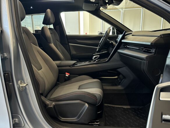 2026 Geely Cityray, голубой - вид 15