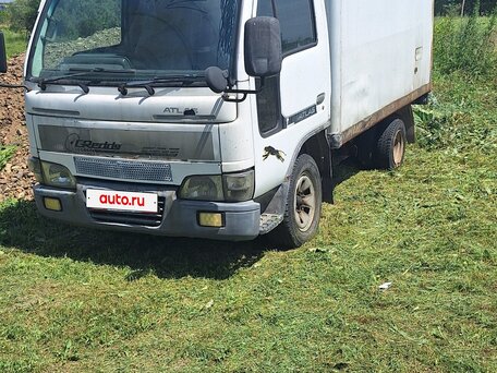 1999 Nissan Atlas, белый, 900000 рублей, вид 2