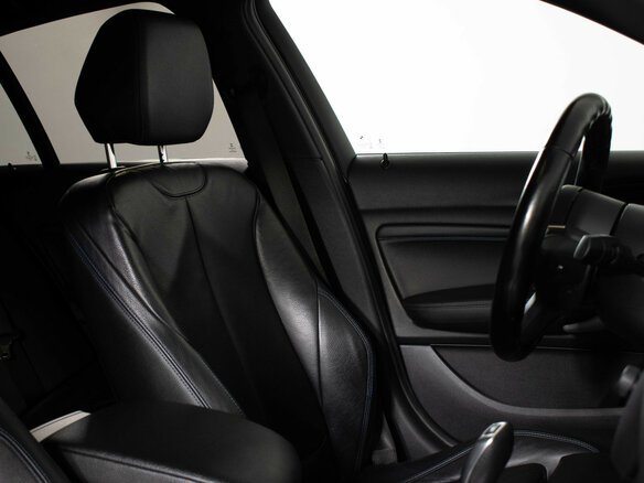 2018 BMW 1 серии 118i II (F20/F21) Рестайлинг 2, чёрный - вид 11