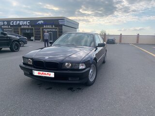 1998 BMW 7 серии 735i III (E38), синий, 695000 рублей, вид 2