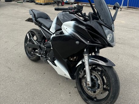 2009 Yamaha XJ6 (FZ6R), чёрный, 350000 рублей, вид 1