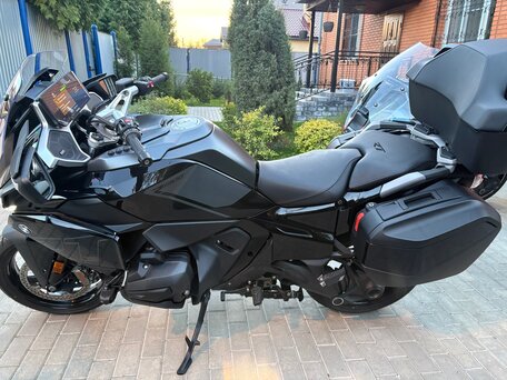 2025 BMW R 1300 RT, чёрный, 3790000 рублей, вид 4