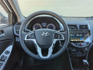 2015 Hyundai Solaris I Рестайлинг, белый, 900000 рублей, вид 5