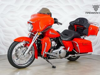 2010 Harley-Davidson Street Glide, красный, 977000 рублей, вид 3