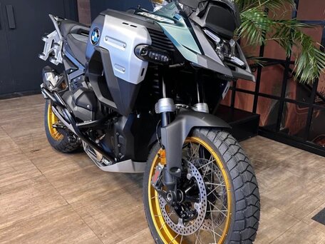 2025 BMW R 1300 GS Adventure, зелёный, 3550000 рублей, вид 4