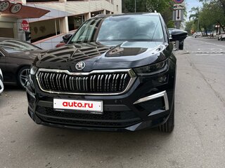 2023 Skoda Kodiaq I Рестайлинг, чёрный, 4800000 рублей, вид 1