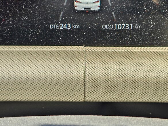 2023 Changan UNI-T I, серый, 2300000 рублей - вид 4