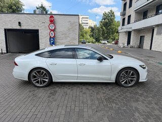 2022 Audi A7 55 TFSI II (4K), белый, 9000000 рублей, вид 3