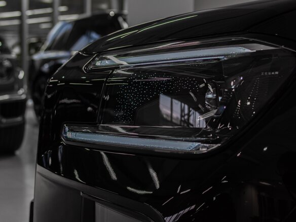 2026 Zeekr 8X 70 kWh, чёрный, 12490000 рублей - вид 16