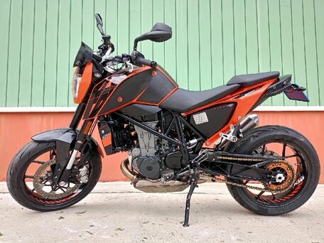 2016 KTM 690 Duke, чёрный, 499000 рублей, вид 2
