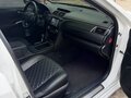 2013 Toyota Camry VII (XV50), белый, 1400000 рублей - вид 8