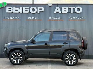 2026 Lada (ВАЗ) Niva Travel I Рестайлинг, чёрный, 1740000 рублей, вид 4