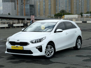 2019 Kia Ceed III, белый, 1609000 рублей, вид 1