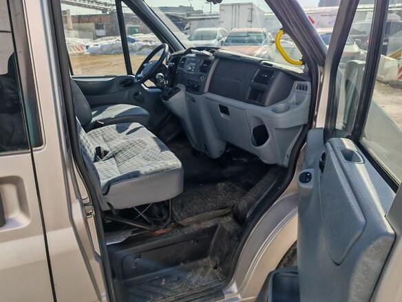 2007 Ford Transit, серебристый, 1500000 рублей - вид 17