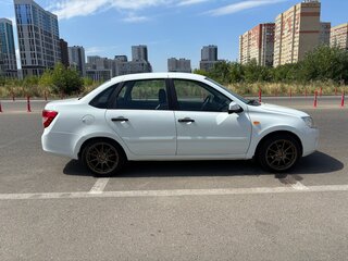 2012 Lada (ВАЗ) Granta I, белый, 500000 рублей, вид 4