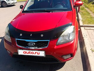 2010 Kia Rio II Рестайлинг, красный, 470000 рублей, вид 1