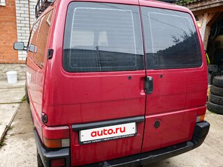 1993 Volkswagen Transporter T4, красный, 900000 рублей, вид 3