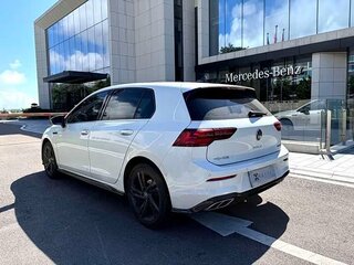 2023 Volkswagen Golf VIII, белый, 1560000 рублей, вид 4