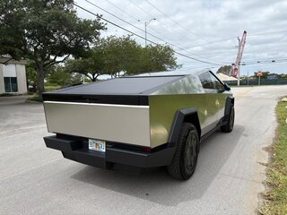2026 Tesla Cybertruck All-wheel Drive, серебристый, 22000000 рублей, вид 2