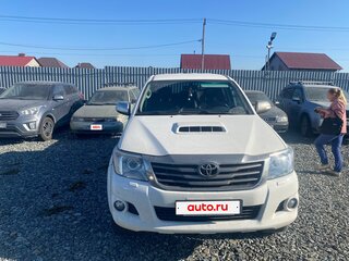 2014 Toyota Hilux VII Рестайлинг, белый, 1950000 рублей, вид 2