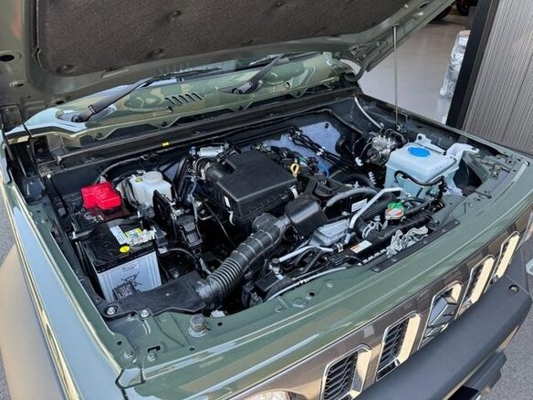 2026 Suzuki Jimny IV, зелёный - вид 8