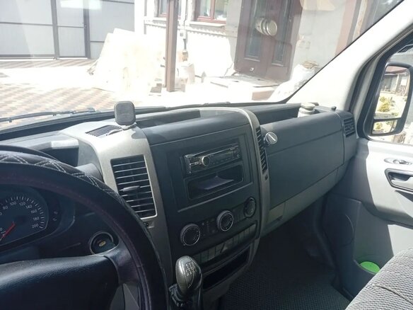 2011 Volkswagen Crafter, белый, 1495000 рублей - вид 6