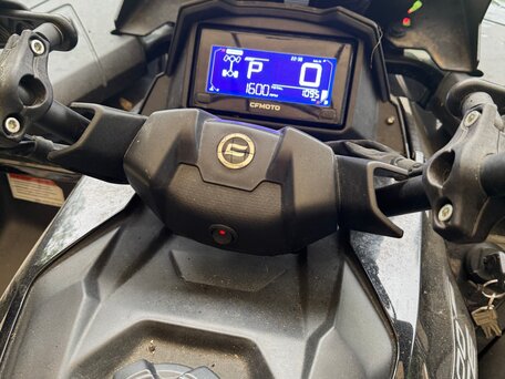 2024 CFMoto CFORCE 600 EPS, чёрный, 900000 рублей, вид 2