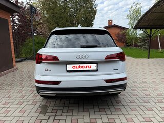 2021 Audi Q5 45 TFSI II (FY) Рестайлинг, белый, 5150000 рублей, вид 4