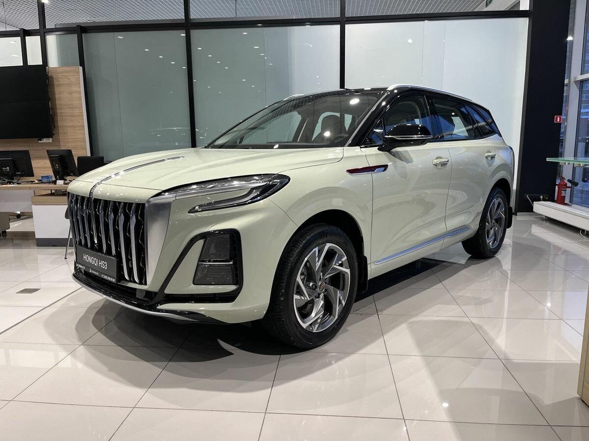 Открыть фотографии: Hongqi HS3
