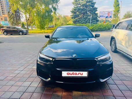 2017 BMW 5 серии 530d xDrive VII (G30/G31/G38), чёрный, 3590000 рублей, вид 1