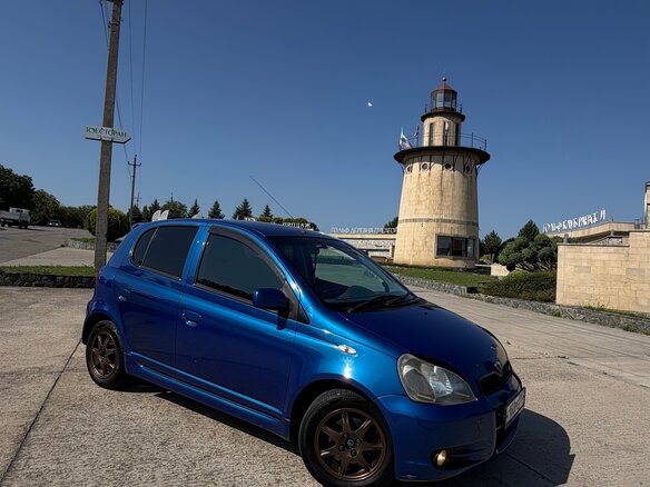 2000 Toyota Vitz I (P10), синий, 500000 рублей - вид 9
