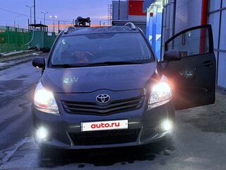 2011 Toyota Verso I, серый, 725000 рублей, вид 3