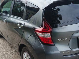 2018 Nissan Note e-Power II Рестайлинг, серый, 1325000 рублей, вид 4