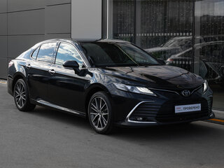 2022 Toyota Camry VIII (XV70) Рестайлинг, чёрный, 3149000 рублей, вид 3