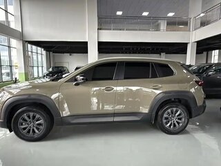 2023 Mazda CX-50, бежевый, 2780000 рублей, вид 3
