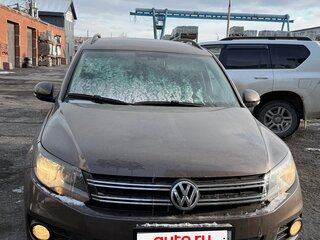 2014 Volkswagen Tiguan I Рестайлинг, коричневый, 1100000 рублей, вид 1