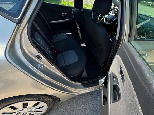 2012 Kia Ceed II, золотистый, 1100000 рублей - вид 12