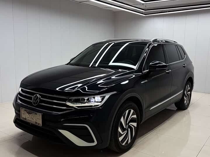 Открыть фотографии: Volkswagen Tiguan II Рестайлинг