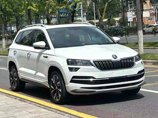 2023 Skoda Karoq I Рестайлинг, белый, 2208208 рублей, вид 2