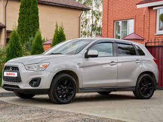 2014 Mitsubishi ASX I Рестайлинг, серебристый, 885000 рублей, вид 2