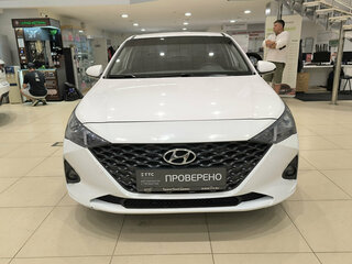 2021 Hyundai Solaris II Рестайлинг, белый, 1280000 рублей, вид 2