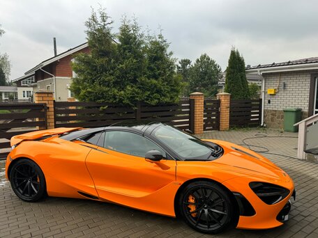 2022 McLaren 720S, оранжевый, 33000000 рублей, вид 4