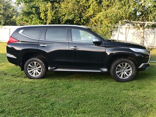 2018 Mitsubishi Pajero Sport III, чёрный, 3421470 рублей, вид 3